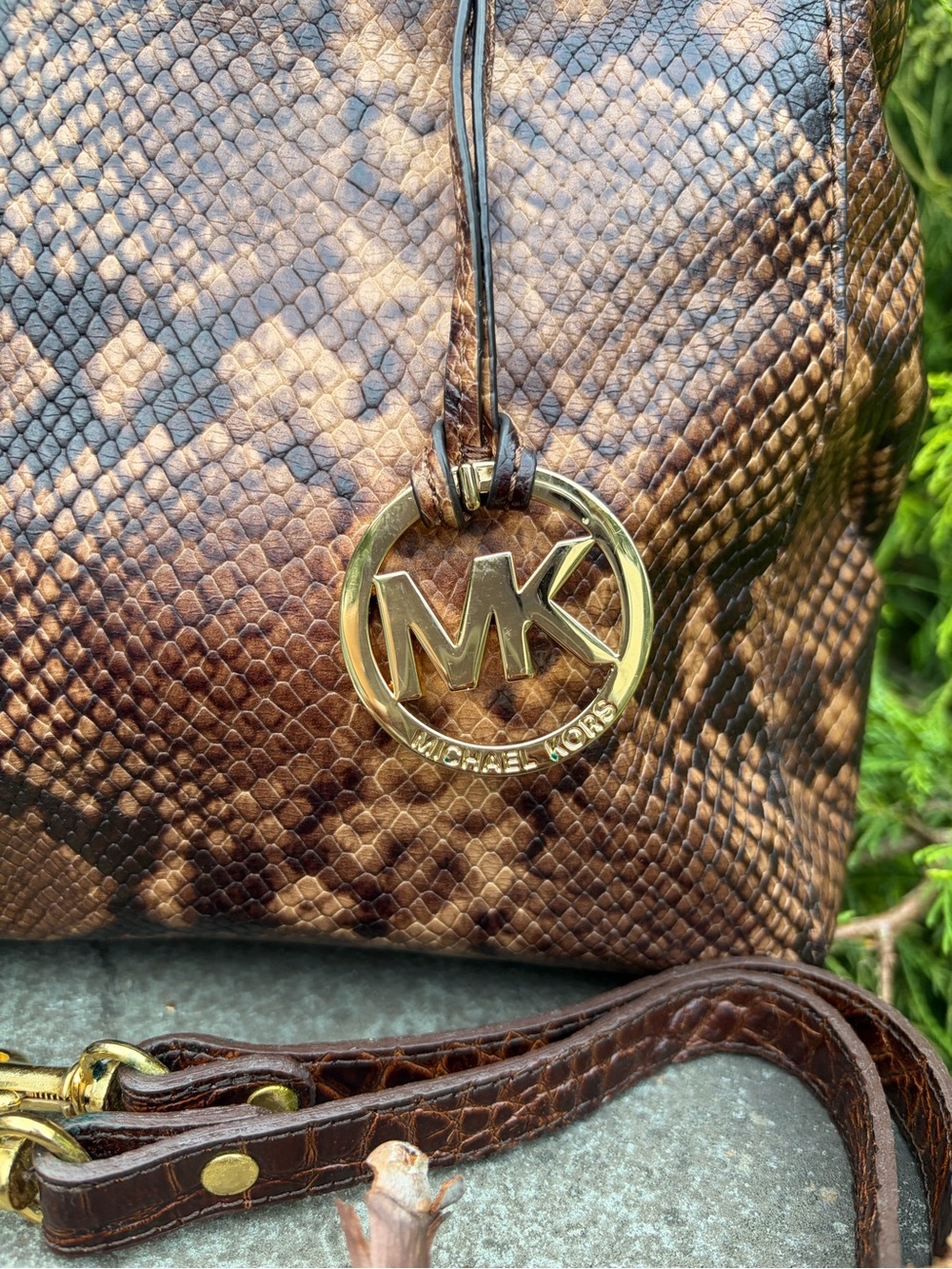 Michael Kors Brown Snakeskin Embossed Satchel Crossbody Brown Python Print - Picture 3 of 13